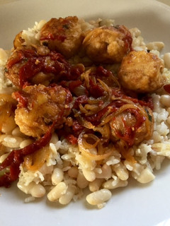 Una foto de Albóndigas de bacalao en salsa