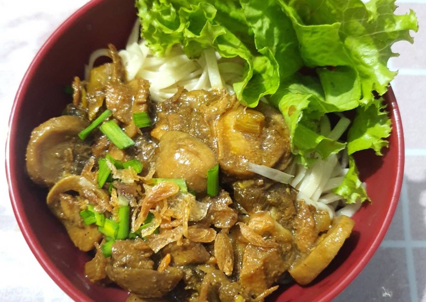Mie ayam jamur kecap ala fe