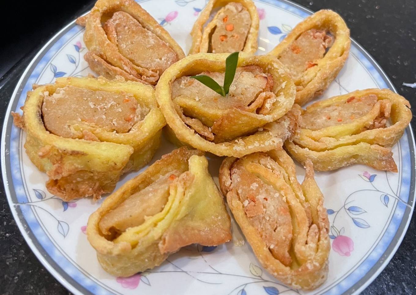 Chicken Egg Roll