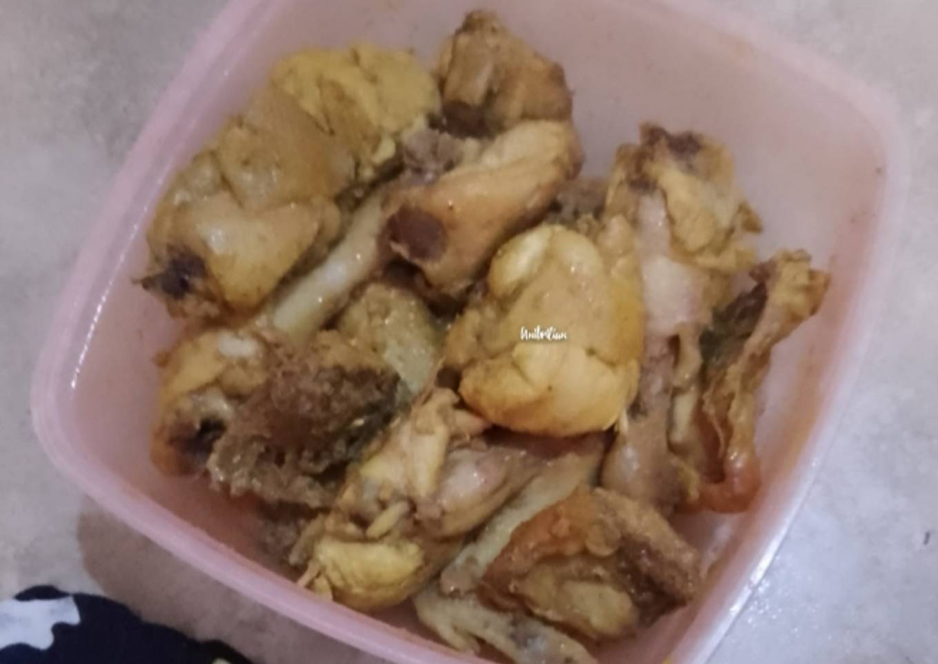 Ayam ungkep bumbu kuning