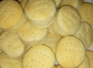 Una foto de Bizcochos de grasa con harina leudante