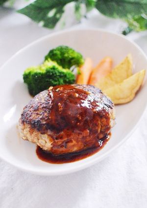 Una foto de Tofu-Hamburg Japonés