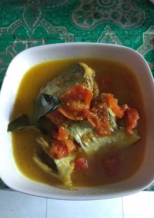 Foto resep Mangut Pedes ikan CUCUT