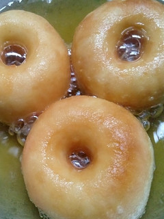 Foto resep Donat empuk dan lembut tanpa ulen tanpa mixer (metode autolysis)