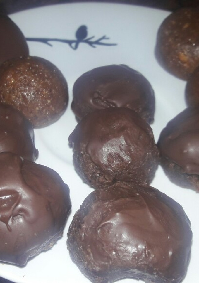 Una foto de Trufas caseras de chocolate y dulce de leche 😊