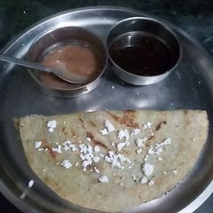 A picture of Mung dal chila.