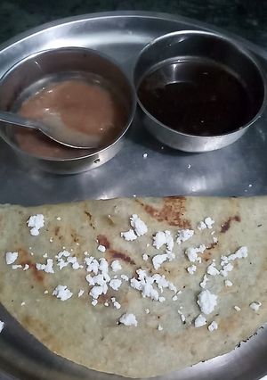 A picture of Mung dal chila.