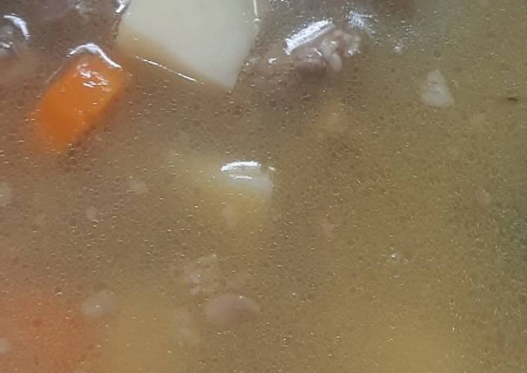 Resep Sup Iga Sapi Slow Cooker yang Sempurna