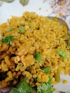 A picture of Moong dal with spring onion.