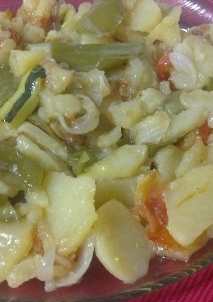 Una foto de Fritada de verduras al vino de Rueda