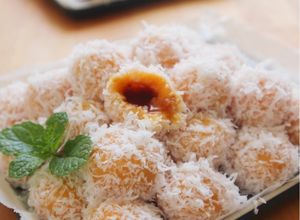 Foto resep Klepon Ubi Orange (10 Tahun Posting Di Cookpad)