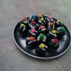 A picture of Chocolate bombs.