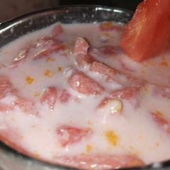 A picture of Water melon drink.