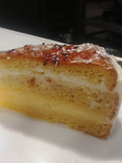 Una foto de Tarta de crema pastelera y mascarpone