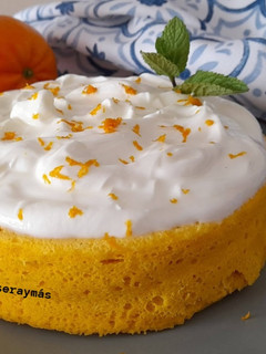 Una foto de Bizcocho rápido de mandarinas -sin harina ni azúcar-