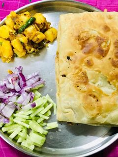 সয়াবিনের মোগলাই পরোটা (soyabeaner mughlai parota recipe in Bengali) রেসিপির প্রধান ছবি