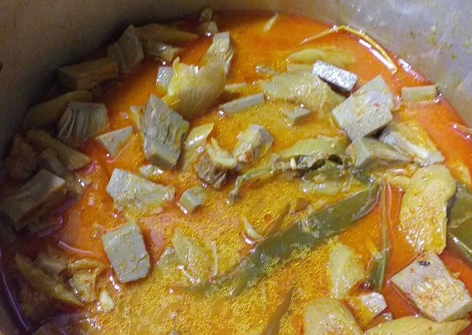 Standar Resep enak membuat Gulai cubadak (nangka) kemumu yang lezat