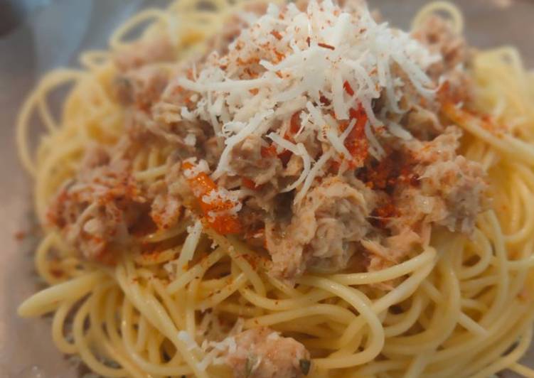 Cara Gampang Menyiapkan Spaghetti Hot Tuna, Enak