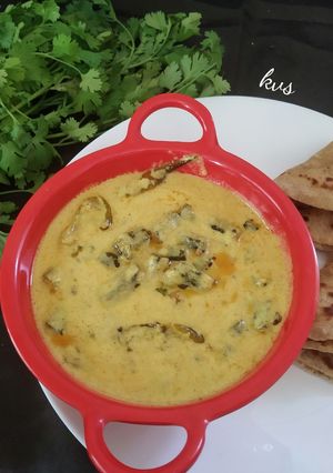 A picture of Bhindi/Okra Ki Kadhi.