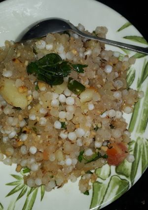 A picture of Sabudana / sago khichdi.