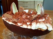 Una foto di ovetti di cioccolato