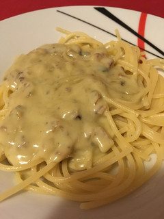 Una foto de Espaguetis con queso azul