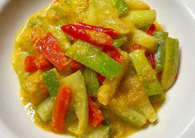 Sayur acar kuning