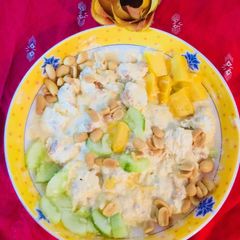 A picture of Yogurt Peanut Salad.