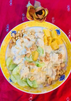A picture of Yogurt Peanut Salad.