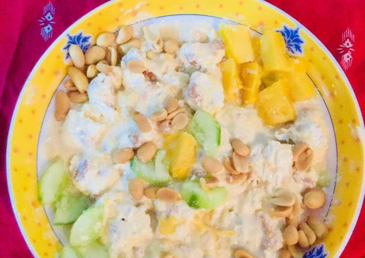 Simple Way to Prepare Perfect Yogurt Peanut Salad