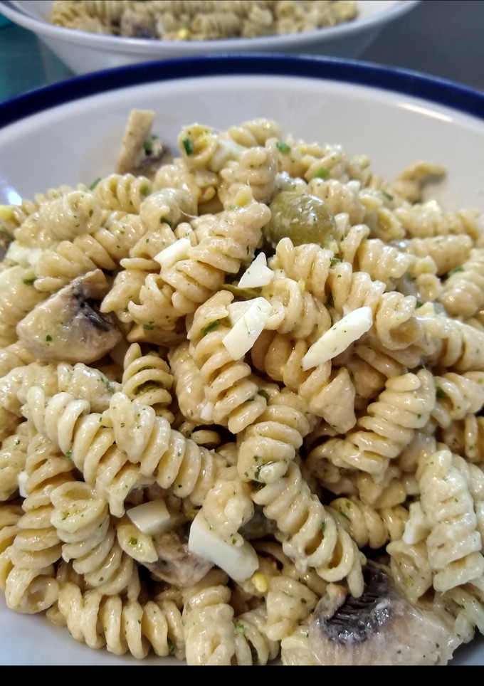 Una foto de Ensalada de fideos fresca