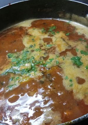 A picture of Khatti peanut Dal.