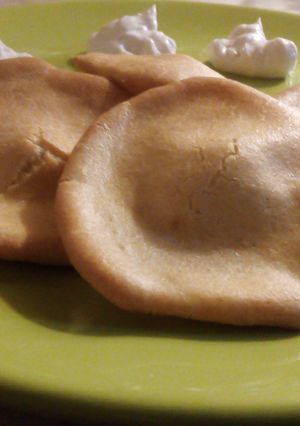Sajtos pufipogácsa glutén- és tejmentesen recept fotója