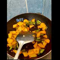รูปของ Kentang cabe buncis sambal balado no ribet