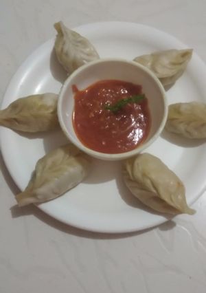 मोमोज (Momos recipe in Hindi) रेसिपी मुख्य फोटो