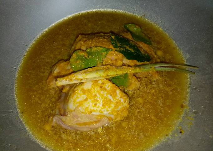  Resep  Ayam Ungkep  Bumbu  Kuning  oleh Tabita Diah Cookpad