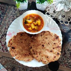 Jowar atta paratha A picture of Jowar atta paratha.