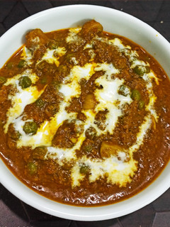 मशरूम मटर(Mushroom Matar recipe in Hindi) रेसिपी मुख्य फोटो
