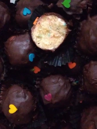 Cara Gampang Membikin Resep Bola2 coklat biscuit keju yang Uenak Anti Ribet, Uenak Banget