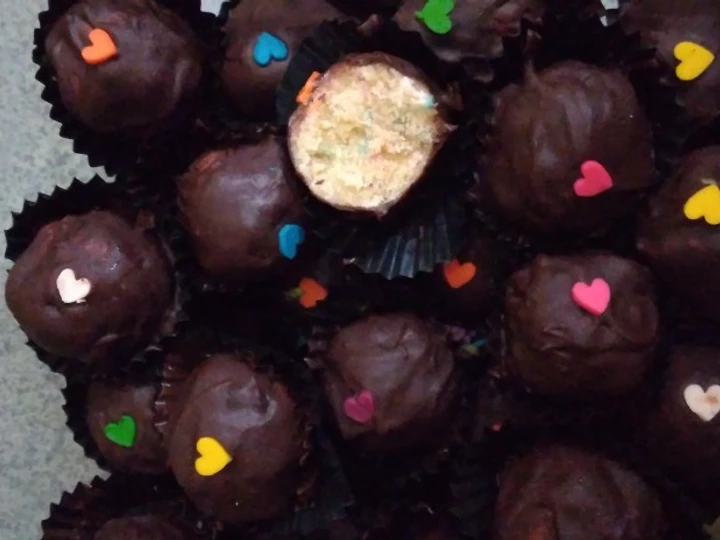 Cara Gampang Membikin Resep Bola2 coklat biscuit keju yang Enak Banget Anti Ribet, Bisa Manjain Lidah