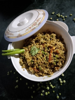 મિક્સ વેજ પુલાવ(Mixed veg pulao recipe in Gujarati) રેસીપી મુખ્ય ફોટો