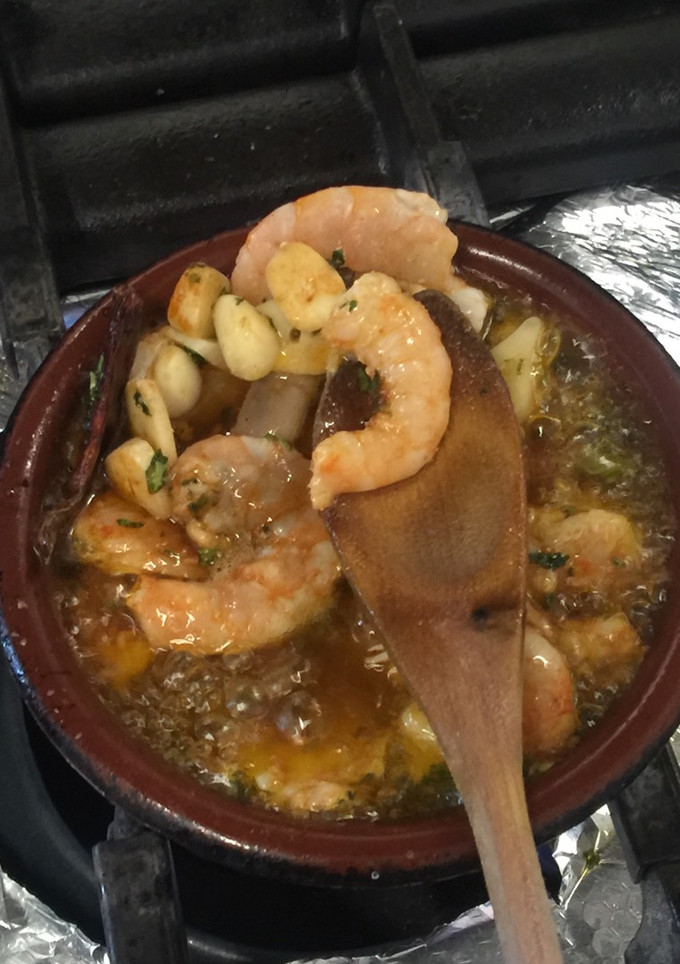 Una foto de Langostinos al pil-pil