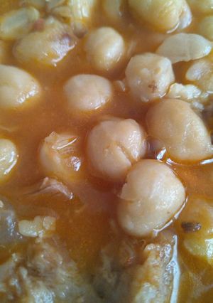 Foto principal de Guiso de garbanzos con ternera