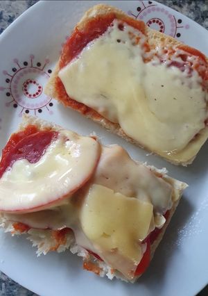 Una foto de Pan pizza