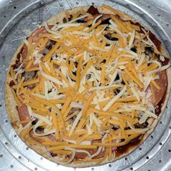 A picture of Pizza with a twist.