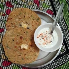 A picture of Aloo Paratha.