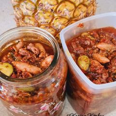 A picture of Chilli Fried Squid (Sambal Cumi-Cumi).