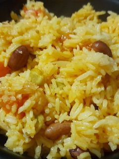 पावटे भात (Pavte Bhat Recipe In Marathi) रेसिपी चे मुख्य फोटो