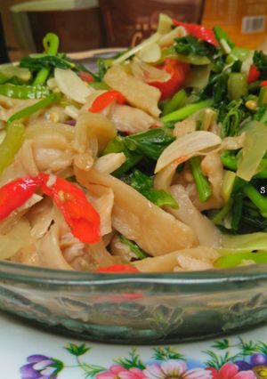 Foto resep Tumis Bayam Sawi Jamur Tiram