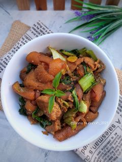 Foto resep Oseng Kikil Tahu Pokcoy